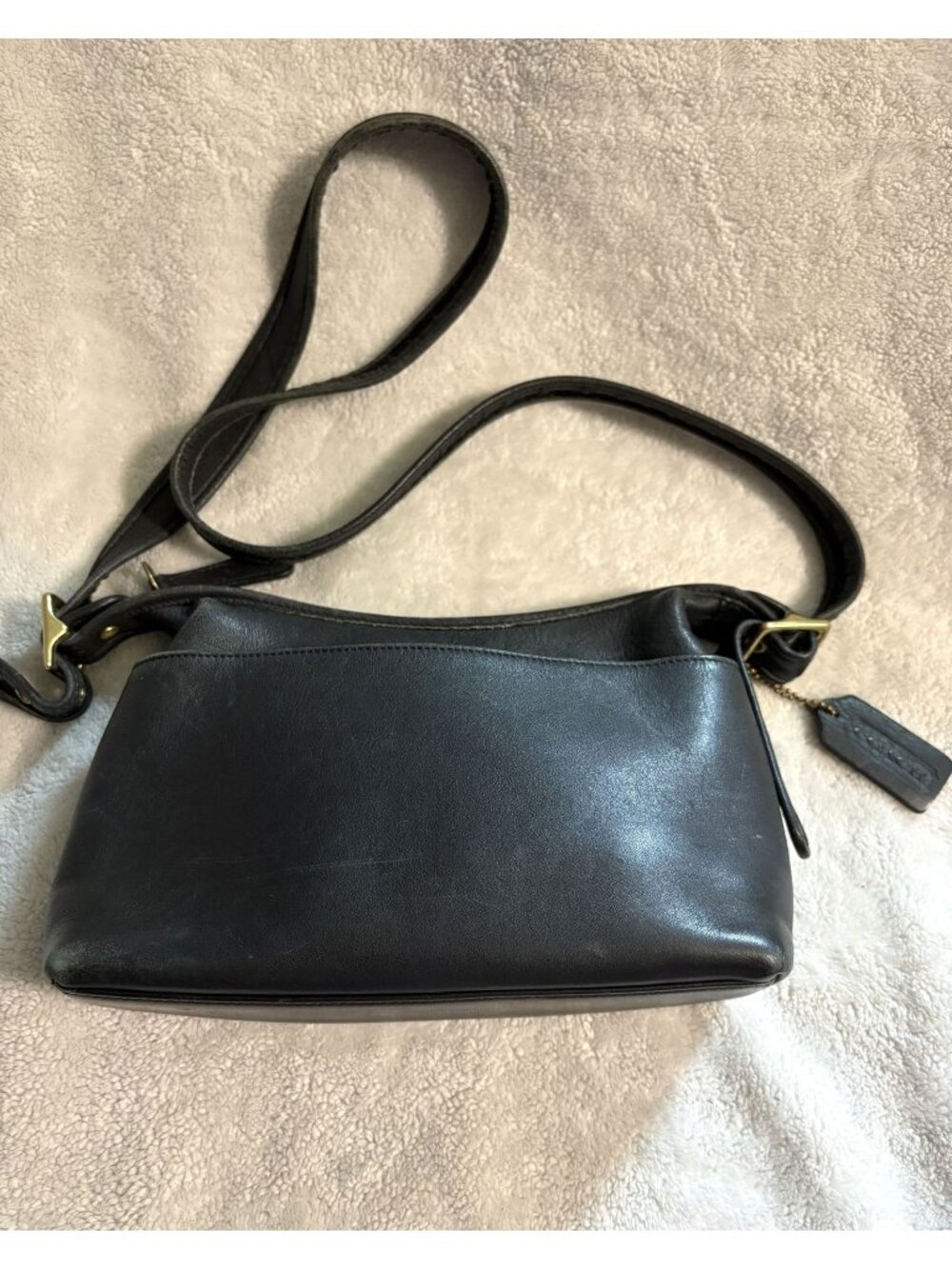 Vintage Coach Legacy 9136 Black Leather Crossbody Shoulder Bag 2000s Fashion